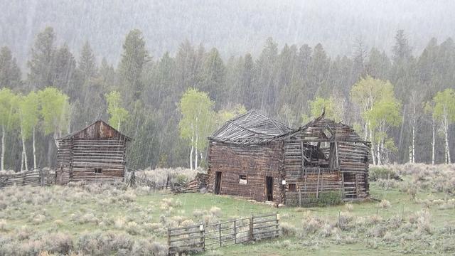 1barn.jpg