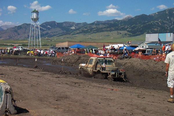Bill Pries takes "Little" through the pit