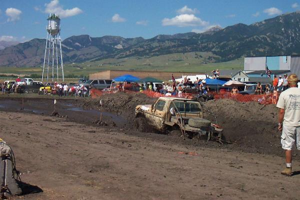 Bill Pries takes "Little" through the pit