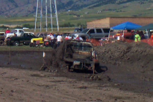 Bill Pries takes "Little" through the pit