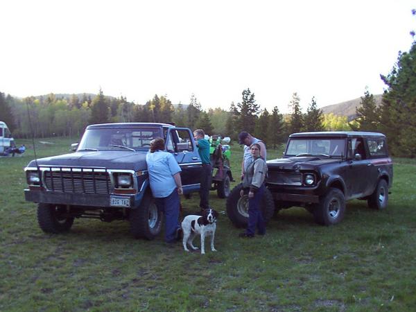 The road to WhiteHouse claims another tire.. Kathy, Patches, Don, Tyler, Aleesha