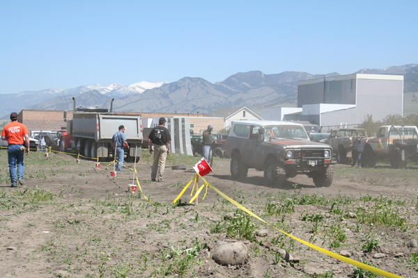 Frontier's Tom Mandera pulling the dump truck
Sun 14 May 2006 11:04:56 AM MDT