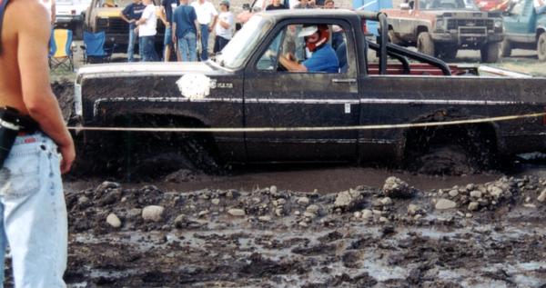 01 mud bog