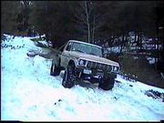 Bill P. - Dana 60 and 70 with lockers, custom leaf suspension, 42" tires, warn 12000lb winch