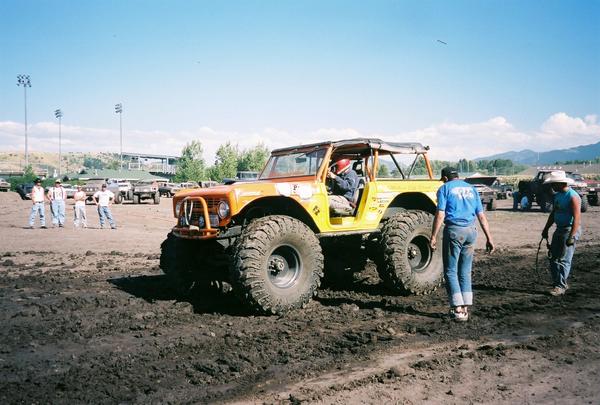 Mike & Shane Jongeling--Shane's 1st Mud Bog run (Nice ankel's Mike!!)
