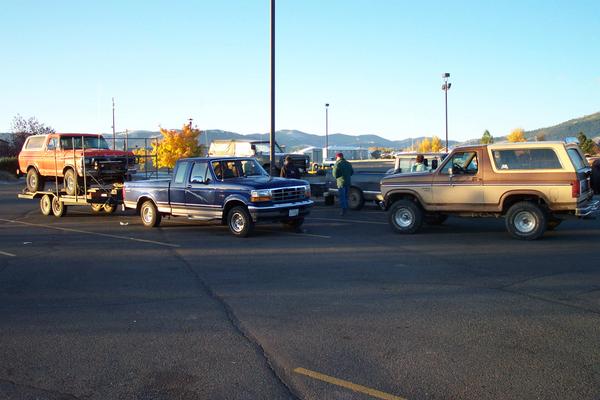 County Market, 8:05am.  Gordons, Manderas, Miskos.
