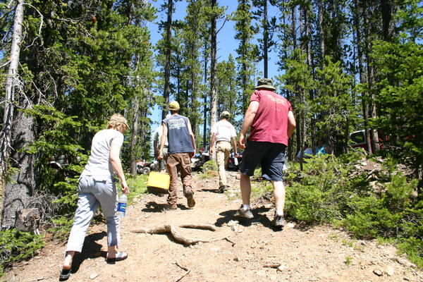 Lunch is over - hike back to the trucks.  Kelly Lietzow, Chris Lamping, Dennis Lietzow