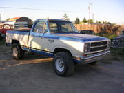 33s on 10s and finaly a motor in it.318 w/holly street dominator in take and edelbrock 600cfm.new clutch.