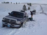1 Ton Crew pullin out Another cummins !